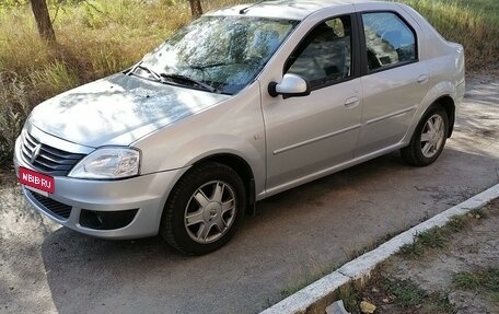 Renault Logan I, 2013 год, 550 000 рублей, 2 фотография