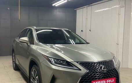 Lexus RX IV рестайлинг, 2020 год, 5 900 000 рублей, 2 фотография