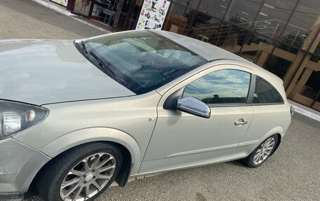 Opel Astra H, 2006 год, 530 000 рублей, 1 фотография