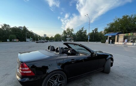 Mercedes-Benz SLK-Класс, 2000 год, 800 000 рублей, 4 фотография