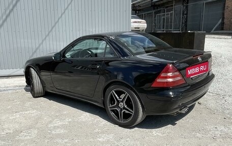 Mercedes-Benz SLK-Класс, 2000 год, 800 000 рублей, 9 фотография