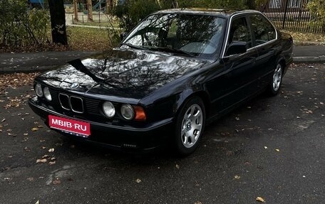 BMW 5 серия, 1990 год, 500 000 рублей, 1 фотография