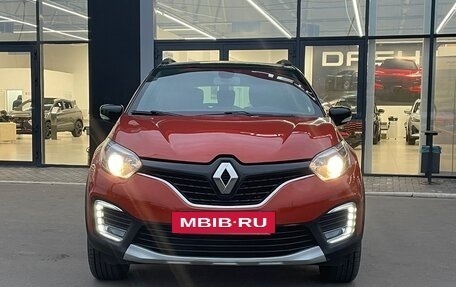 Renault Kaptur I рестайлинг, 2017 год, 1 500 000 рублей, 8 фотография