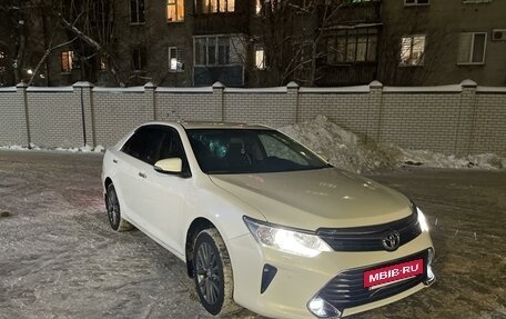 Toyota Camry, 2015 год, 2 750 000 рублей, 8 фотография