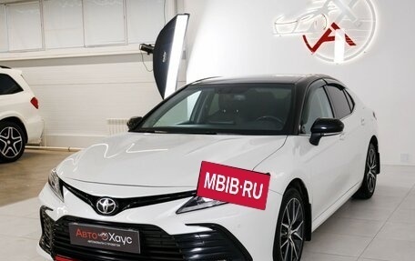 Toyota Camry, 2021 год, 3 695 000 рублей, 3 фотография