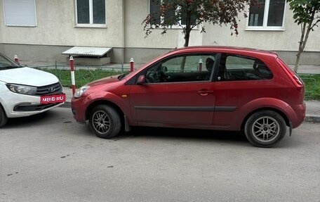 Ford Fiesta, 2006 год, 500 000 рублей, 4 фотография