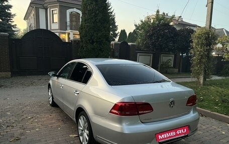 Volkswagen Passat B7, 2011 год, 1 220 000 рублей, 3 фотография