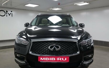 Infiniti QX60 I рестайлинг, 2017 год, 3 057 000 рублей, 3 фотография