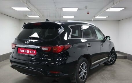 Infiniti QX60 I рестайлинг, 2017 год, 3 057 000 рублей, 2 фотография