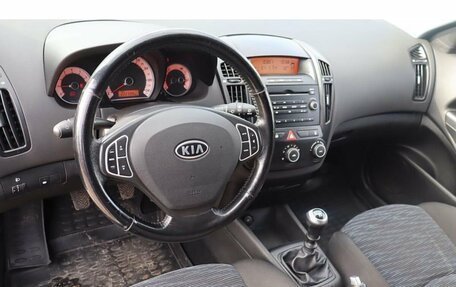 KIA cee'd I рестайлинг, 2008 год, 599 000 рублей, 6 фотография