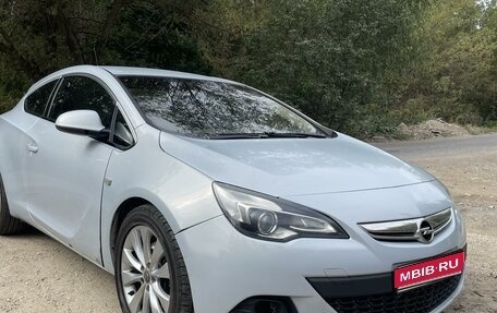 Opel Astra J, 2012 год, 680 000 рублей, 1 фотография