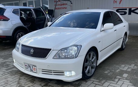 Toyota Crown, 2004 год, 900 000 рублей, 5 фотография