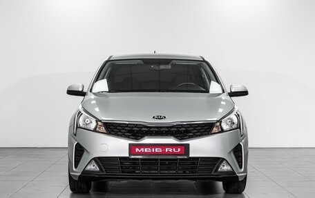 KIA Rio IV, 2021 год, 1 670 000 рублей, 3 фотография