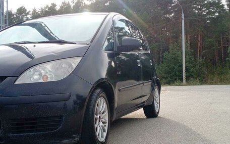 Mitsubishi Colt VI рестайлинг, 2006 год, 450 000 рублей, 8 фотография