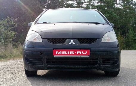 Mitsubishi Colt VI рестайлинг, 2006 год, 450 000 рублей, 3 фотография