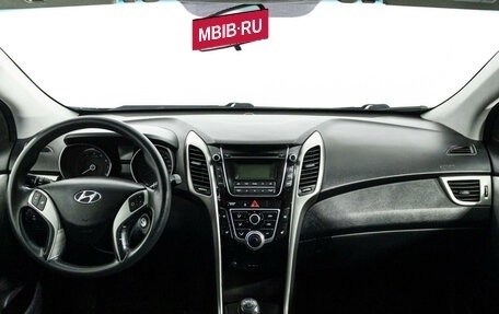 Hyundai i30 II рестайлинг, 2013 год, 1 099 000 рублей, 13 фотография