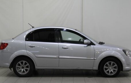 KIA Rio II, 2010 год, 685 000 рублей, 4 фотография