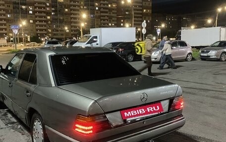 Mercedes-Benz W124, 1989 год, 159 000 рублей, 2 фотография