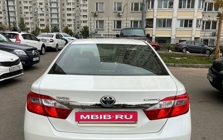 Toyota Camry, 2014 год, 2 300 000 рублей, 2 фотография