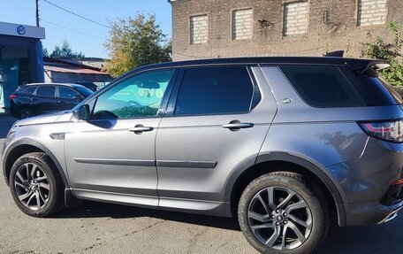 Land Rover Discovery Sport I рестайлинг, 2017 год, 2 650 000 рублей, 6 фотография