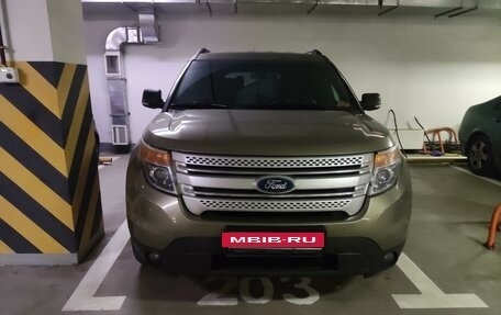 Ford Explorer VI, 2013 год, 2 000 000 рублей, 2 фотография