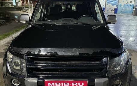 Mitsubishi Pajero IV, 2010 год, 2 000 000 рублей, 1 фотография