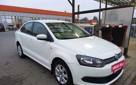 Volkswagen Polo VI (EU Market), 2011 год, 670 000 рублей, 3 фотография