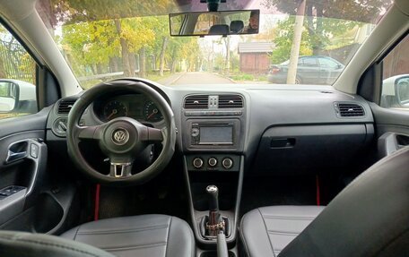 Volkswagen Polo VI (EU Market), 2011 год, 670 000 рублей, 9 фотография