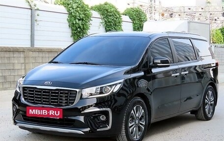 KIA Carnival III, 2020 год, 2 505 800 рублей, 2 фотография