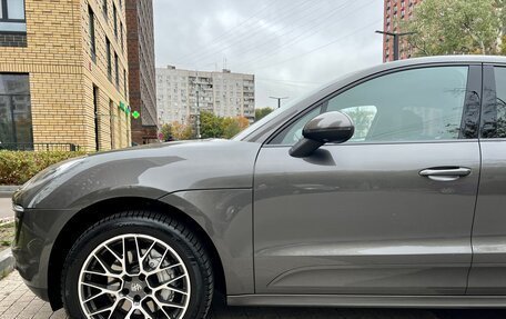 Porsche Macan I рестайлинг, 2014 год, 3 150 000 рублей, 2 фотография