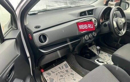 Toyota Vitz, 2013 год, 939 000 рублей, 12 фотография