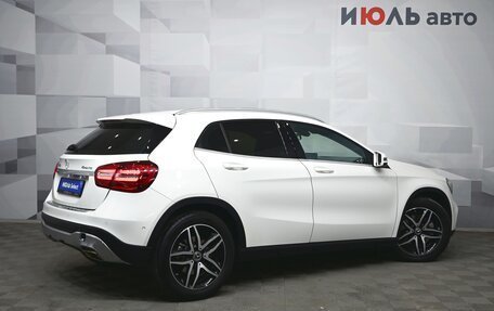 Mercedes-Benz GLA, 2017 год, 3 100 000 рублей, 8 фотография