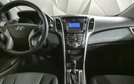 Hyundai i30 II рестайлинг, 2013 год, 1 135 000 рублей, 11 фотография