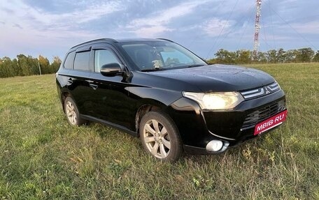 Mitsubishi Outlander III рестайлинг 3, 2012 год, 1 450 000 рублей, 5 фотография