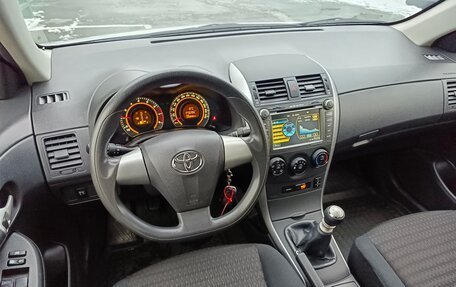 Toyota Corolla, 2011 год, 1 324 995 рублей, 14 фотография