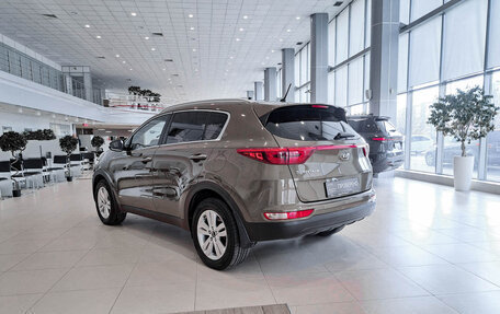 KIA Sportage IV рестайлинг, 2016 год, 2 299 000 рублей, 7 фотография