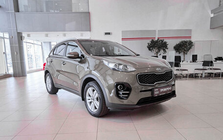 KIA Sportage IV рестайлинг, 2016 год, 2 299 000 рублей, 3 фотография