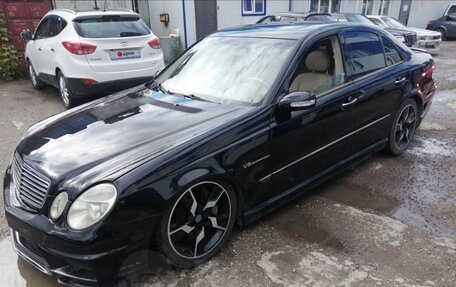 Mercedes-Benz E-Класс, 2003 год, 650 000 рублей, 3 фотография