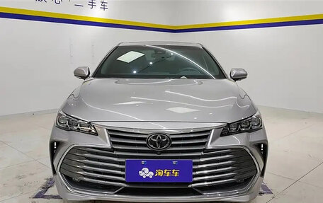 Toyota Avalon, 2021 год, 2 700 000 рублей, 2 фотография