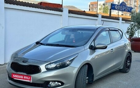 KIA cee'd III, 2014 год, 1 270 000 рублей, 17 фотография