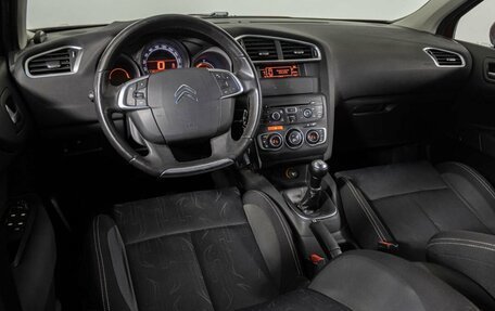 Citroen C4 II рестайлинг, 2012 год, 590 000 рублей, 24 фотография