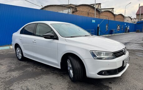 Volkswagen Jetta VI, 2014 год, 1 370 000 рублей, 4 фотография