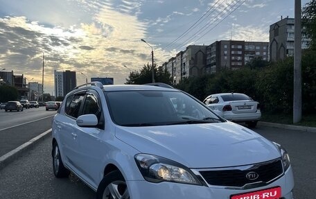 KIA cee'd I рестайлинг, 2011 год, 950 000 рублей, 1 фотография