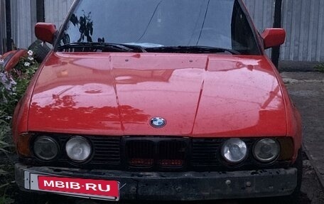 BMW 5 серия, 1991 год, 350 000 рублей, 7 фотография