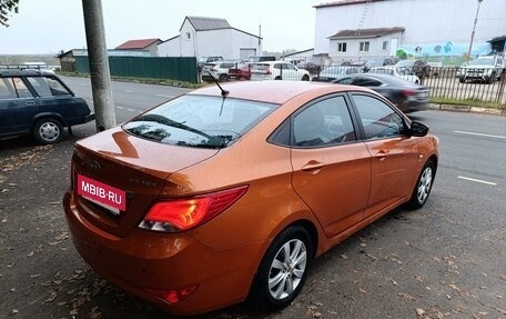 Hyundai Solaris II рестайлинг, 2015 год, 1 300 000 рублей, 5 фотография