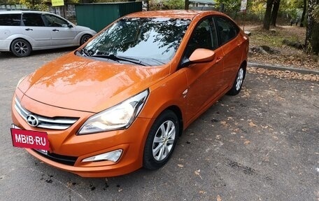 Hyundai Solaris II рестайлинг, 2015 год, 1 300 000 рублей, 8 фотография