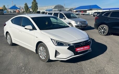 Hyundai Elantra VI рестайлинг, 2020 год, 1 950 000 рублей, 5 фотография