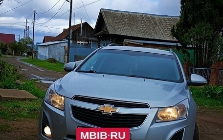 Chevrolet Cruze II, 2014 год, 1 022 000 рублей, 2 фотография