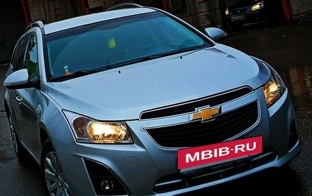 Chevrolet Cruze II, 2014 год, 1 022 000 рублей, 3 фотография