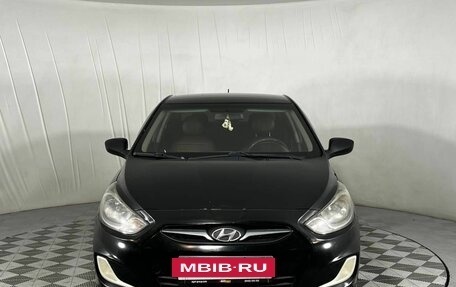 Hyundai Solaris II рестайлинг, 2012 год, 750 000 рублей, 2 фотография